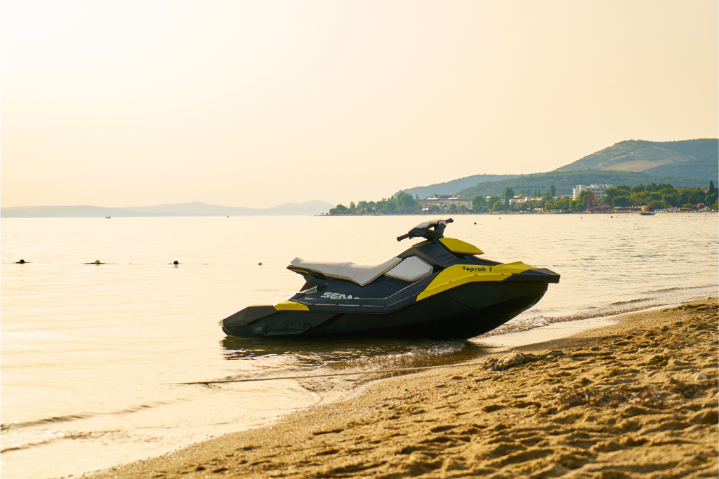 Image of a jet ski in dubai marina ready for adventure