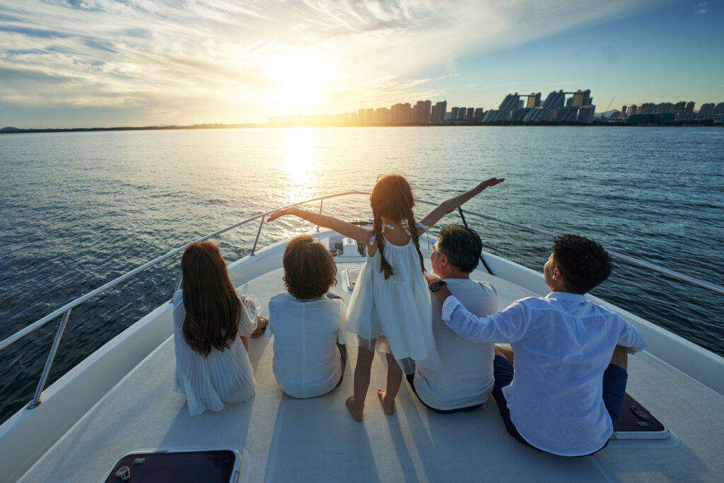 yacht rental Dubai