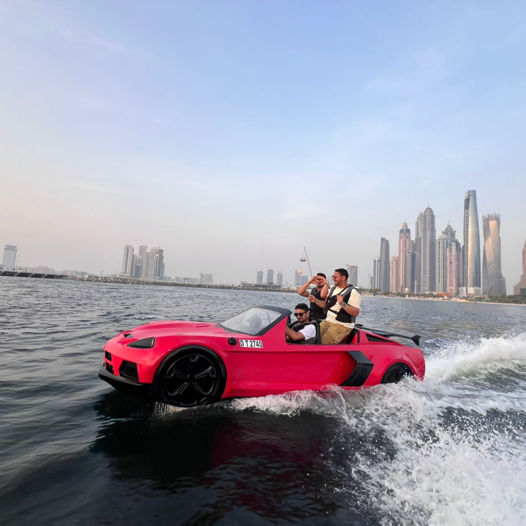 luxury yacht adventure