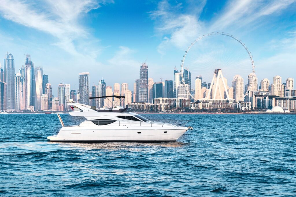 Sail in Style with Luxury Yacht Rentals: Your Dubai Escape