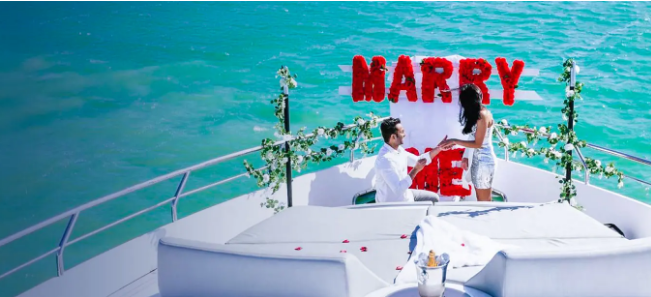 Plan a Marriage Proposal on a Luxury Yacht Hire in Dubai