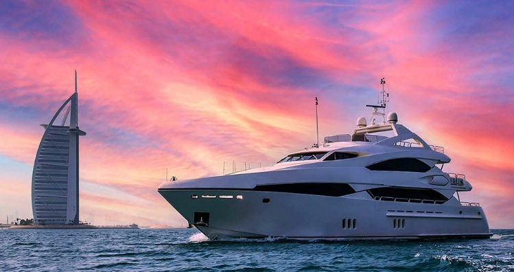 Plan the Perfect Weekend on a Luxury Yacht Charter in Dubai