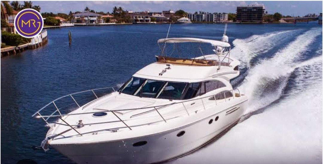Is Palm Jumeirah the Best Spot for Dubai Yacht Trips?