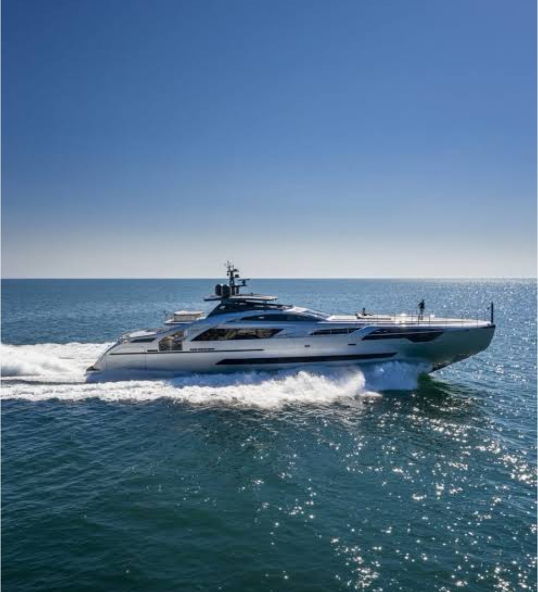 Step Into Luxury with a Premium Yacht Rental Experience